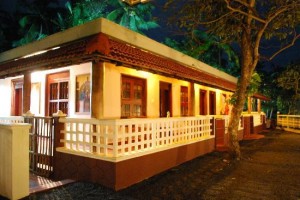 Beach-rooms-at-night