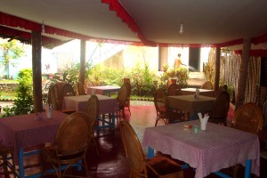 Dining Dining