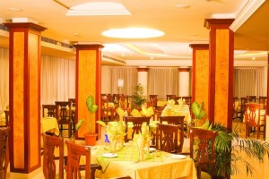 Dining Area 1