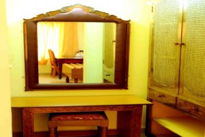 Dressing Table Dressing Table