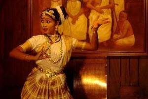 Mohiniyattam Mohiniyattam