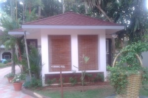 Cottage on the way to Swimming pool