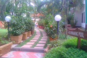 Way to Swimming pool