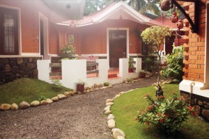 Way to the cottages