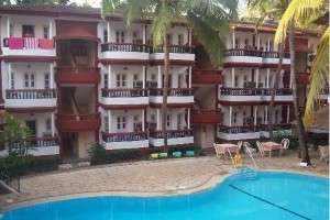 Pool by the hotel Pool by the hotel