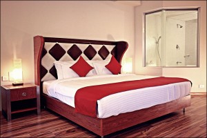Suite room bed
