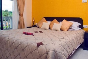 Luxurious bed Luxurious bed