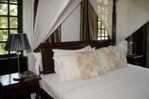 Macasar Luxury bed