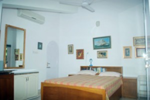 Spacious room Spacious room