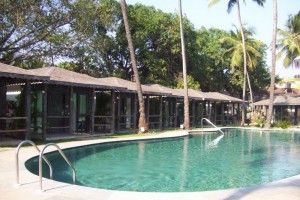 Cottages by the Pool