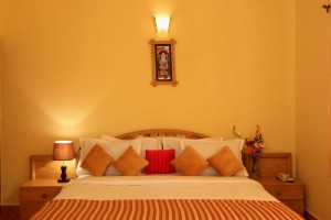 Deluxe-room-bedroom