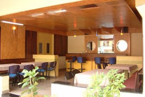 Bar Bar