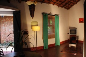 1 Bedroom Cottage Suite:Doorway