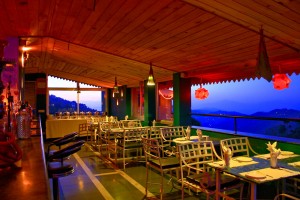 Bar by night Bar by night