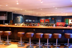 Bar Bar