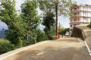 Sunrise Villa Drive in with parking Sunrise Villa Drive in with parking