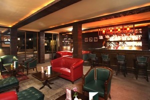 Courtyard Bar