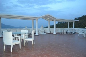 Roof Top Dining Roof Top Dining