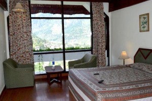 Well Furnished Room