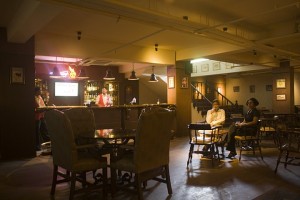 Bar