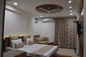 Luxurious Room Luxurious Room