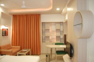 Well-furnished Room