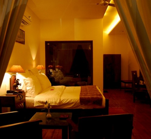 Abrar Palace and Jungle Camps