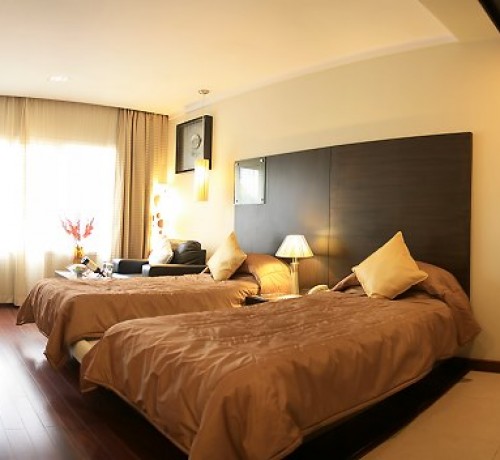 Deluxe Twin Bed Room
