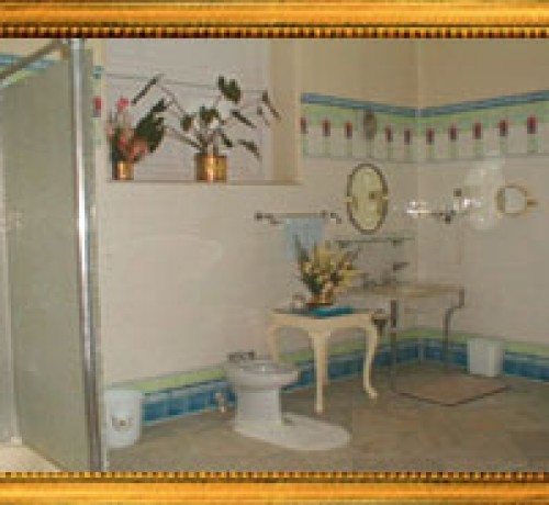 Bathroom1
