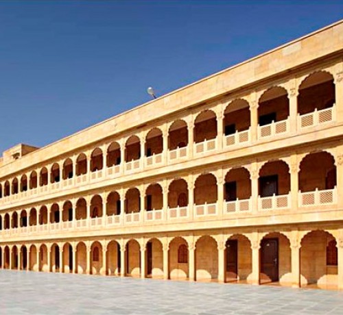 Cluster of royal rooms