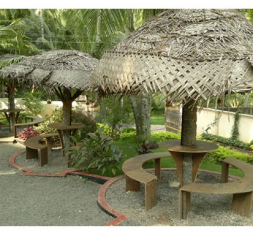 Sitting area in the garden Sitting area in the garden