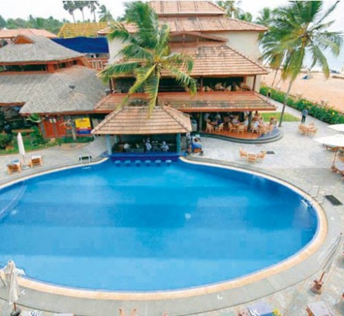 Pool by the beach Pool by the beach