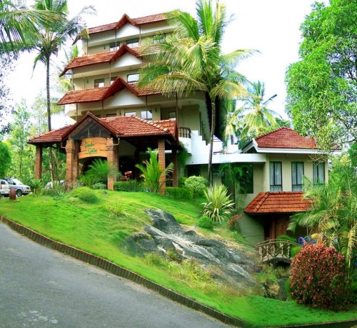 Lateral View of the Hotel