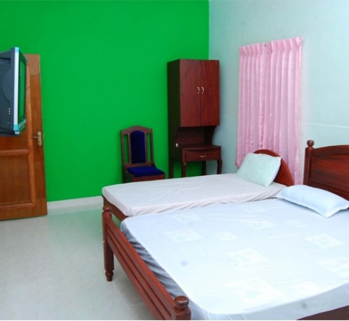 Guest Room Guest Room