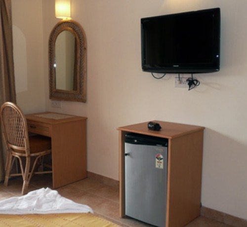Well furnished rooms