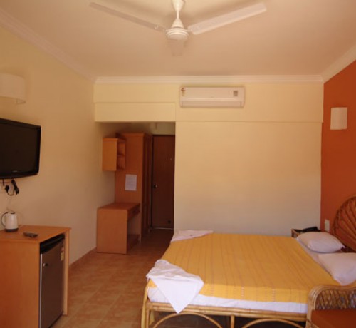 Double Bedroom