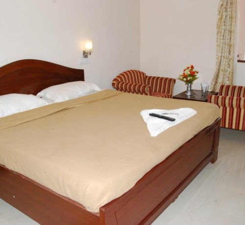 Well furnished room Well furnished room