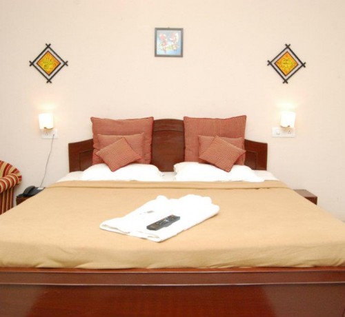 King size bed King size bed