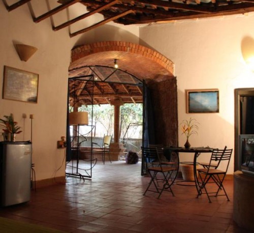 2 Bedroom Cottage Suite:Interior