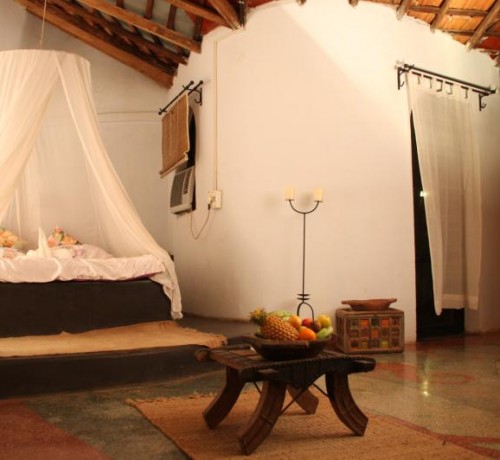 1 Bedroom Cottage Suite:Complementary Fruit