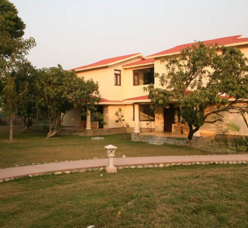 Resort Exterior View Resort Exterior View