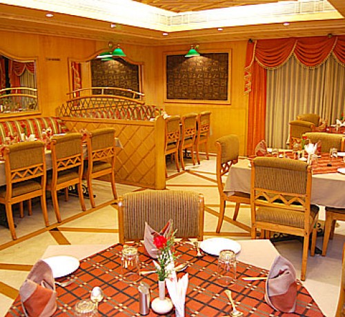 Dining Area Dining Area