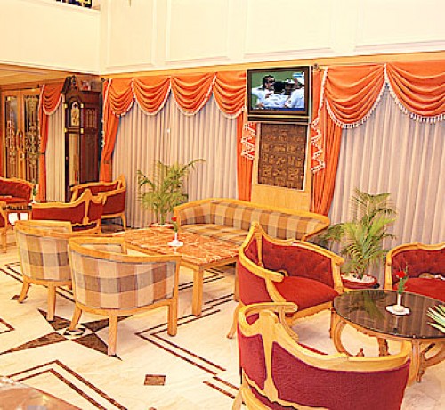 Well-furnished Lobby Well-furnished Lobby