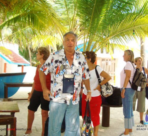Tourists at the Island