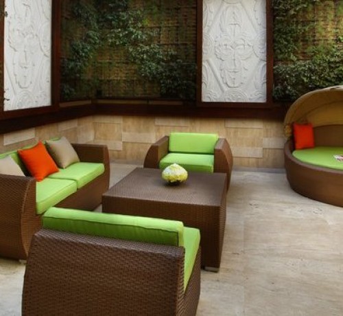 Presidential Suite Sit Out