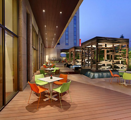 Outdoor Dining Outdoor Dining