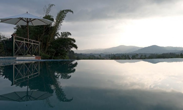 Ambatty Green Resort and Spa