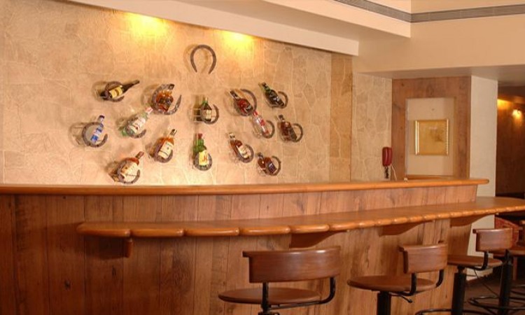 Hotel Woodland