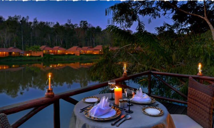 Candlelight Dinner Candlelight Dinner