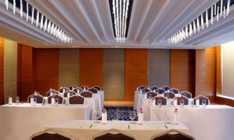Four Points by Sheraton Four Points by Sheraton